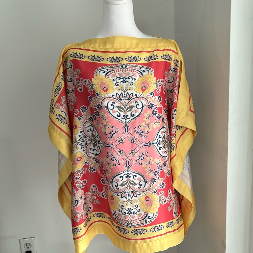 Cute butterfly blouse size L